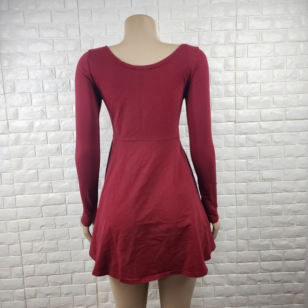 small dark red long sleeve stretchy mini dress - Picture 4 of 5